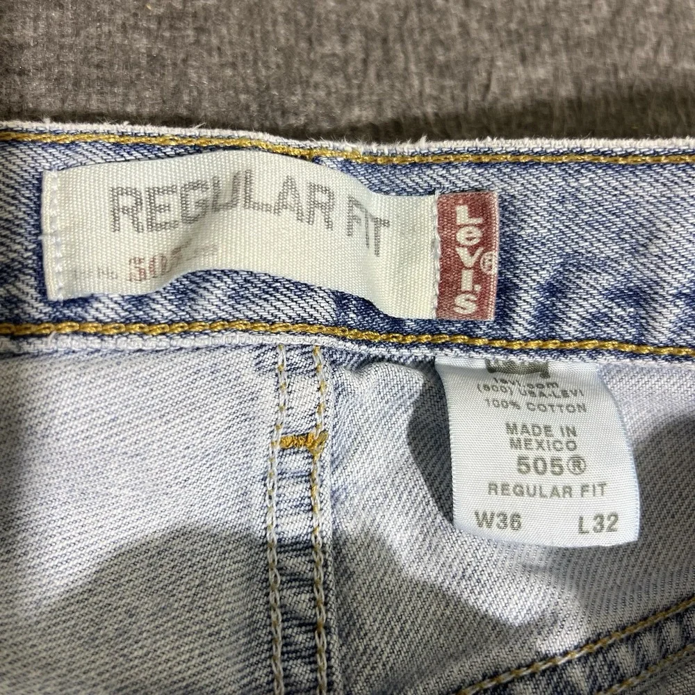 Levi's 505 Jeans Men 34x31 Blue Regular Fit Distressed Light Wash Denim Pants